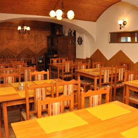 格罗里埃特住宿加早餐旅馆 Fertőboz 外观 照片