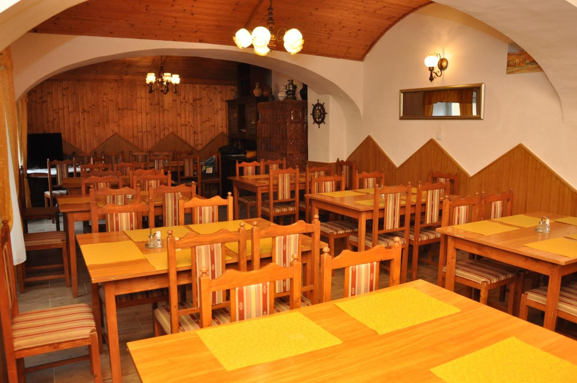 格罗里埃特住宿加早餐旅馆 Fertőboz 外观 照片